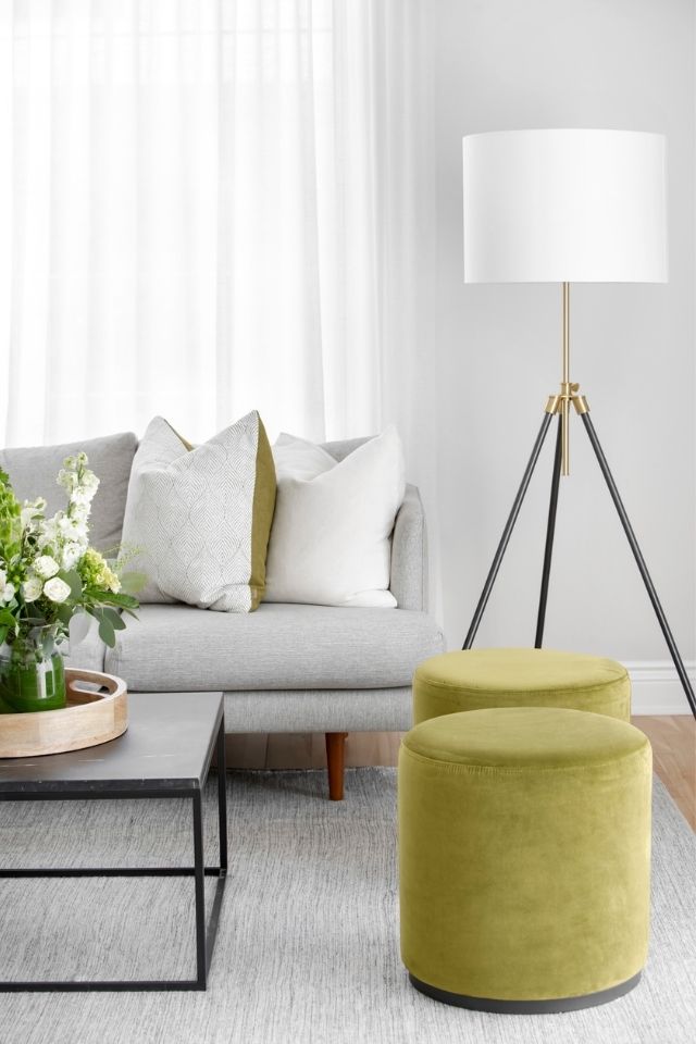 modern home office accent furniture Design: Hibou Design & Co  Photography: DREW HADLEY